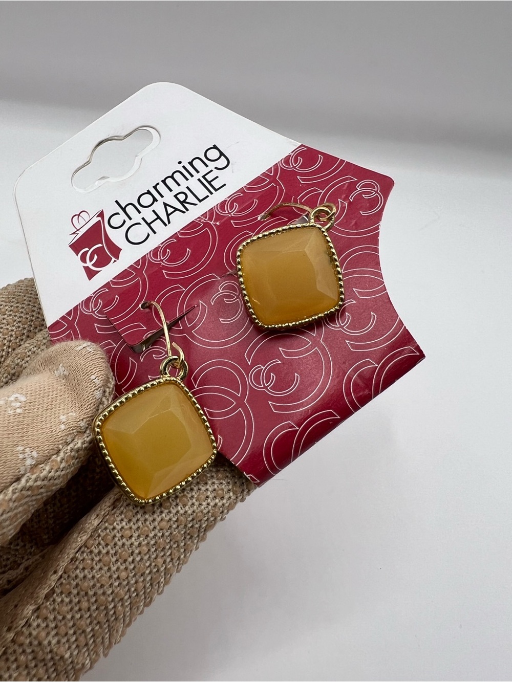 Charming Charlie Mustard Yellow Cushion Cut Stone Drop Earrings NWT